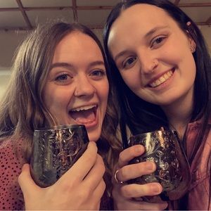 Meet your Posher, Taylor